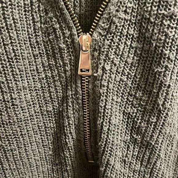 ✨Express Half Zip Pullover Green Sz Small Sweater✨ - Picture 6 of 6